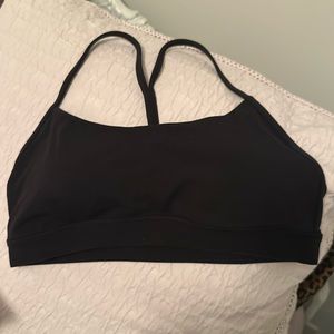 Lululemon Flow Y Nulu Bra sz 10